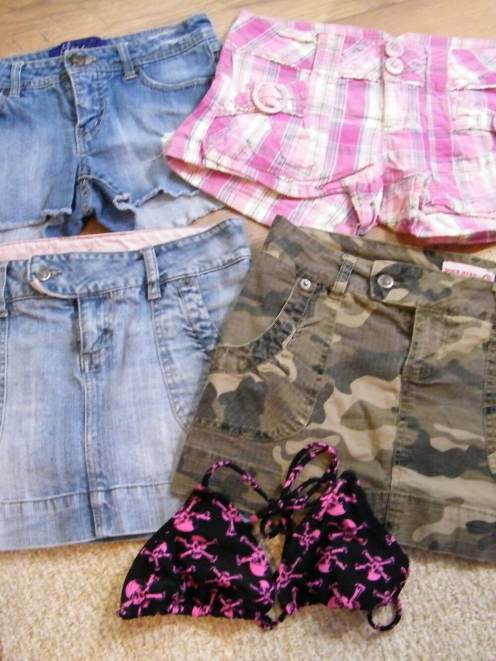 Summer bundle Skorts, shorts, swim top. 5 items Sz.5 junior